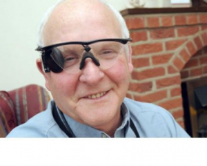 Вчені створили електронну сітківку, яка повертає зір сліпим