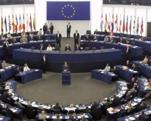 Европарламент решил продлить торговые преференции для Украины