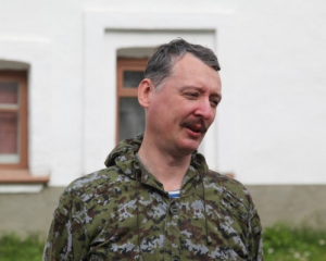Терорист Стрєлков лякає Путіна трибуналом, якщо той не захопить Україну
