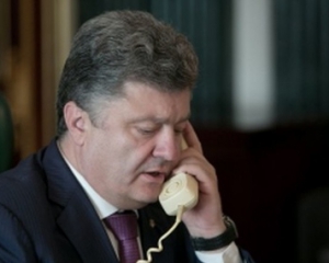 Порошенко поговорил с Путиным о полном прекращении огня на Донбассе