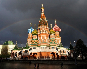 Moody&#039;s понизило рейтинги Москвы, Санкт-Петербурга и трех госкомпаний