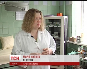 Медсестра, яка під кулями рятувала поранених на Майдані, отримає відзнаку Омеляна Ковча