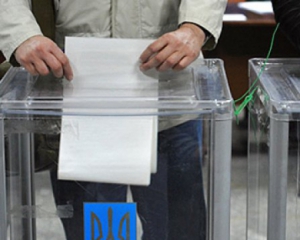 МИД: За рубежом начала работать треть избирательных участков