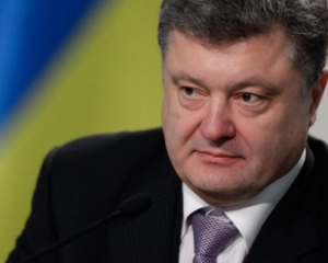 Порошенко подякував УПА і військовим АТО за визволення України від окупантів