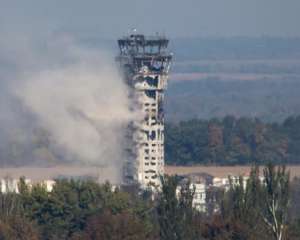 Террористы продолжают обстреливать Донецкий аэропорт