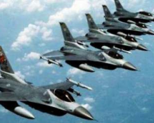 Военные самолеты РФ замечены над Балтийским морем
