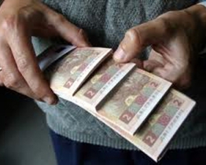 Гривня впала "на глибше дно", ніж російський рубль - економіст