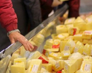 РФ запретила ввоз украинских сырных продуктов