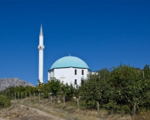 В Крыму неизвестные пытались поджечь мечеть