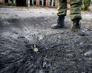 Террористы сыпали снарядами из Града в районе трассы Бахмутка