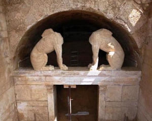 Вчені повідомляють про завершення розкопок знаменитої гробниці в Амфіполісі