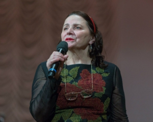 Ніна Матвієнко три години співала та розмірковувала про історію