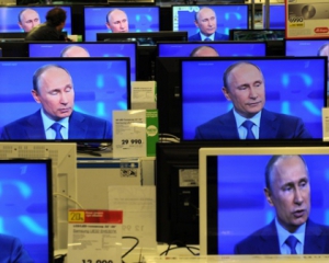 С утра до вечера крутят  одни &quot;дефективы&quot; — Путин раскритиковал российское ТВ