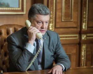 &quot;Привет Женя, это Порошенко&quot; - защитник донецкого аэропорта под звуки выстрелов поговорил с президентом