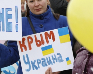 Порошенко может отдать Крым России - эксперт
