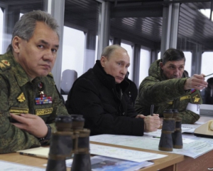 Путін розказав військовим, в які ігри не хоче грати