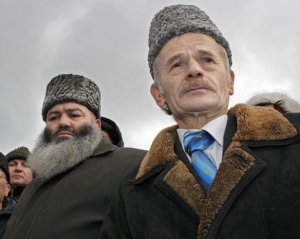 Джемілєв говорить про "добровільну" депортацію кримських татар