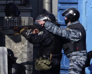 Подозреваемого в расстреле Майдана экс-беркутовца могут освободить из-под стражи