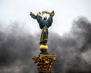 На Майдані збираються прибрати монумент Незалежності і розширити тротуар