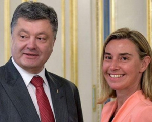 Порошенко та Могеріні сподіваються на мирне вирішення конфлікту на Донбасі