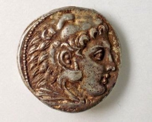 Під час розкопок на території Ізраїлю знайшли монету часів Олександра Македонського