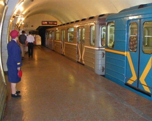 Начальник столичного метрополитена считает, что проезд должен стоить 1 евро