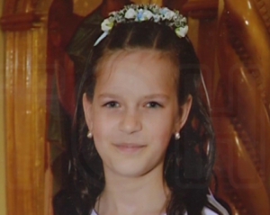 Чтобы спасти от лейкоза, 9-летней Софии Мыцко пересадят костный мозг
