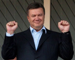 С Януковича могут снять санкции уже в апреле