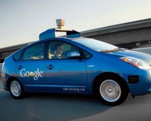 Google розробляє операційну систему для автомобіля