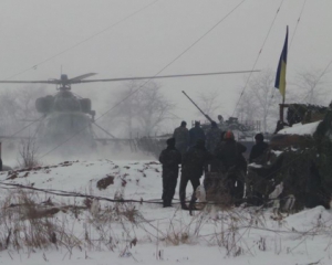 На Донбасі поранили двох військових - РНБО