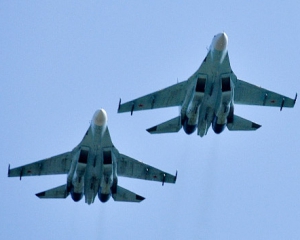 Росіяни стягують в окупований Крим найсучаснішу авіацію