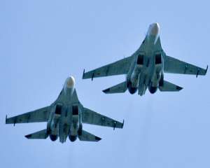 Россияне свозят в оккупированный Крым самую современную авиацию