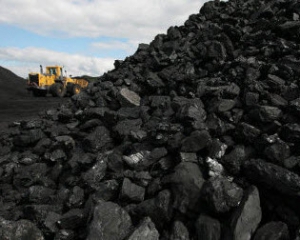 Москаль просить уряд вивести з Луганщини тисячі тон вугілля, які лежать &quot;мервим вантажем&quot;