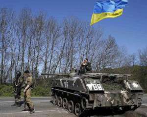 За добу в зоні АТО загиблих немає, поранені троє українських військових