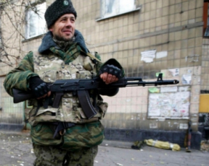 Боевики усилили обстрелы Луганщины: погиб мирный житель