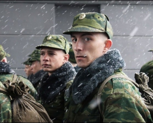 Росія перекидає солдатів до фінського кордону: вони відновлюють військову базу - ЗМІ