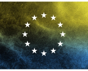 ЕС дополнительно выделил Украине 15 млн евро гуманитарной помощи