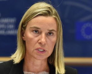 Евросоюз продлит санкции против РФ и расширит черный список - Могерини