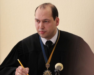 Судье Печерского суда выразили подозрение - СМИ