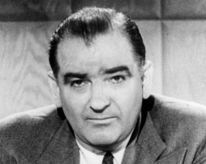 65 лет назад в Соединенных Штатах началась "охота на ведьм"