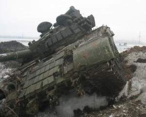 При попытке атаковать силы АТО боевики потеряли танк и БМП