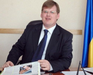 Суддям і нардепам доведеться обирати між зарплатнею і пенсією