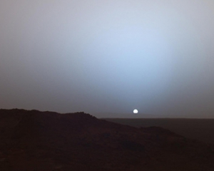 NАSА показала закат Солнца на Марсе