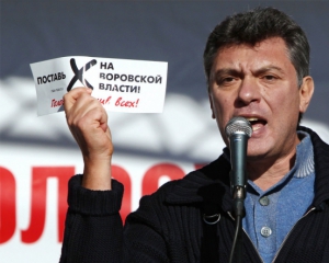 Російські спецслужби із квартири Нємцова забрали всі докази присутності армії РФ на Донбасі