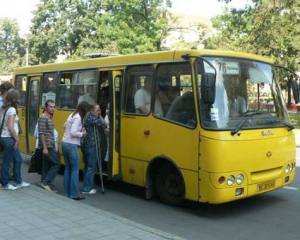 Проїзд у львівських маршрутках можуть підняти до 6 гривень