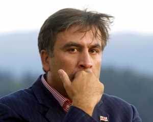 Саакашвили: решение США предоставить Украине оружие должно быть неотложным