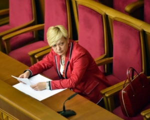 Сегодня Гонтарева расскажет в Раде, что происходит с гривней