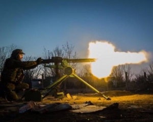 Широкине цілий день було під мінометним вогнем: є поранені українські бійці