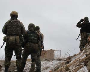 Боевики начали в Станице Луганской ближний бой с силами АТО