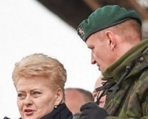 Литва возобновила военный призыв из-за агрессии России